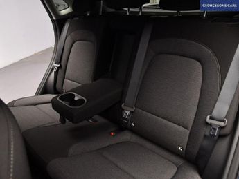 HYUNDAI KONA 39kWh Premium SUV 5dr Electric Auto (10.5kW Charger) (136 ps)