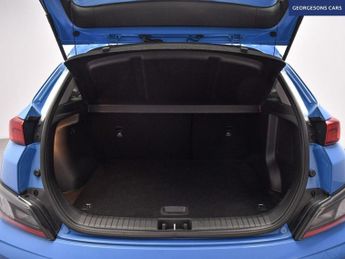 HYUNDAI KONA 39kWh Premium SUV 5dr Electric Auto (10.5kW Charger) (136 ps)