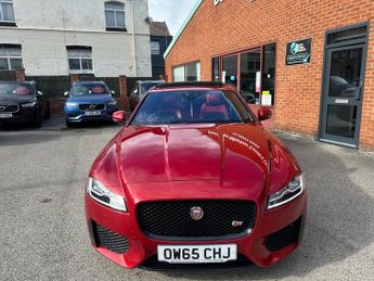 JAGUAR XF 3.0 V6 S Saloon 4dr Petrol Auto Euro 6 (s/s) (380 ps)