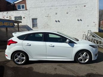 FORD FOCUS 1.0T EcoBoost Zetec S Hatchback 5dr Petrol Manual Euro 6 (s/s) (