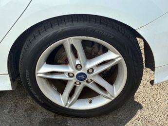 FORD FOCUS 1.0T EcoBoost Zetec S Hatchback 5dr Petrol Manual Euro 6 (s/s) (