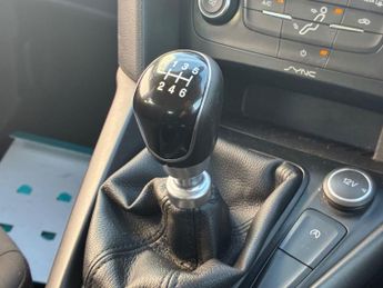 FORD FOCUS 1.0T EcoBoost Zetec S Hatchback 5dr Petrol Manual Euro 6 (s/s) (