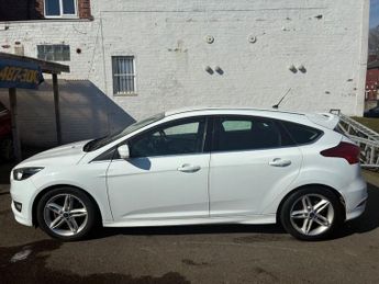 FORD FOCUS 1.0T EcoBoost Zetec S Hatchback 5dr Petrol Manual Euro 6 (s/s) (