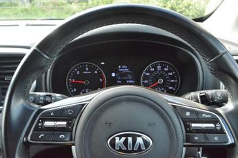 KIA SPORTAGE 1.6 CRDi MHEV 2 SUV 5dr Diesel Hybrid Manual Euro 6 (s/s) (134 b