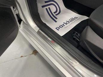 FORD FOCUS 1.5 TDCi ST-Line Hatchback 5dr Diesel Manual Euro 6 (s/s) (120 p