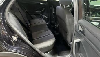 VOLKSWAGEN T-ROC 1.5 TSI EVO Black Edition SUV 5dr Petrol DSG Euro 6 (s/s) (150 p
