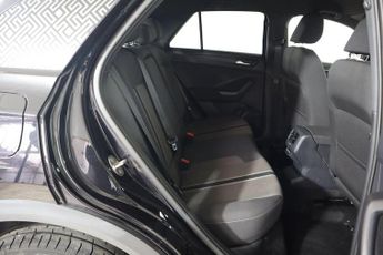 VOLKSWAGEN T-ROC 1.5 TSI EVO Black Edition SUV 5dr Petrol DSG Euro 6 (s/s) (150 p