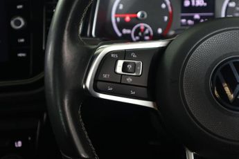 VOLKSWAGEN T-ROC 1.5 TSI EVO Black Edition SUV 5dr Petrol DSG Euro 6 (s/s) (150 p