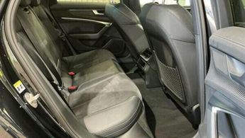 AUDI A6 SALOON 2.0 TDI 40 Black Edition Saloon 4dr Diesel S Tronic quattro Euro