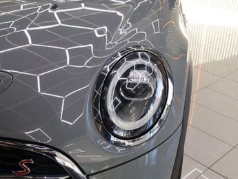 MINI HATCH 2.0 Cooper S Classic Hatchback 5dr Petrol Steptronic Euro 6 (s/s