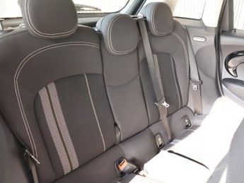 MINI HATCH 2.0 Cooper S Classic Hatchback 5dr Petrol Steptronic Euro 6 (s/s