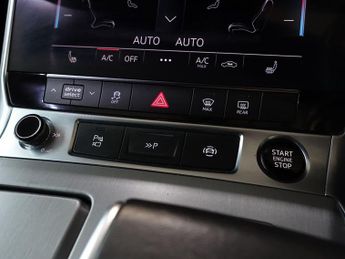 AUDI A6 SALOON 2.0 TDI 40 Black Edition Saloon 4dr Diesel S Tronic Euro 6 (s/s)