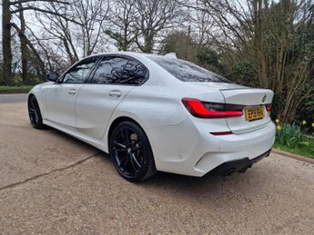 BMW 3 SERIES 2.0 320i M Sport Saloon 4dr Petrol Auto Euro 6 (s/s) (184 ps)