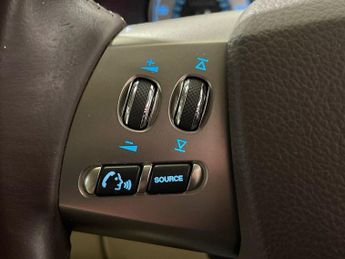 JAGUAR XF 3.0d V6 Premium Luxury Saloon 4dr Diesel Auto Euro 5 (240 ps)