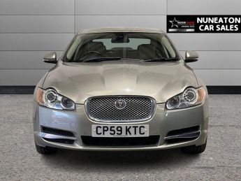 JAGUAR XF 3.0d V6 Premium Luxury Saloon 4dr Diesel Auto Euro 5 (240 ps)