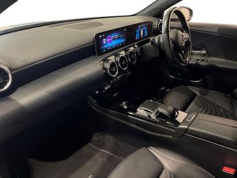 MERCEDES-BENZ A-CLASS 1.5 A180d SE (Executive) Hatchback 5dr Diesel 7G-DCT Euro 6 (s/s