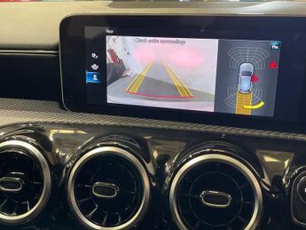 MERCEDES-BENZ A-CLASS 1.5 A180d SE (Executive) Hatchback 5dr Diesel 7G-DCT Euro 6 (s/s