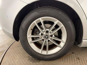 MERCEDES-BENZ A-CLASS 1.5 A180d SE (Executive) Hatchback 5dr Diesel 7G-DCT Euro 6 (s/s