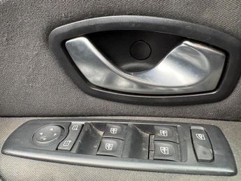 RENAULT MEGANE 1.5 dCi Dynamique Hatchback 5dr Diesel Manual Euro 4 (106 ps)