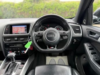AUDI Q5 2.0 TDI S line Plus SUV 5dr Diesel S Tronic quattro Euro 6 (s/s)
