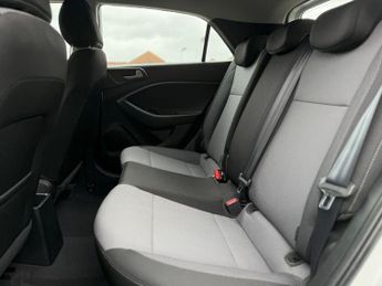 HYUNDAI I20 1.0 T-GDi SE Hatchback 5dr Petrol DCT Euro 6 (s/s) (100 ps)