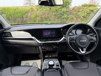 KIA NIRO 64kWh 2 SUV 5dr Electric Auto (201 bhp)