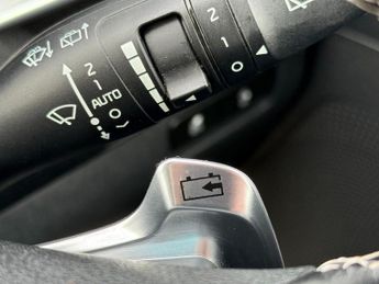 KIA NIRO 64kWh 2 SUV 5dr Electric Auto (201 bhp)