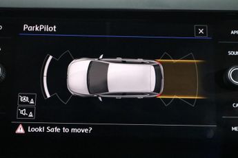 VOLKSWAGEN POLO 1.0 TSI GPF R-Line Hatchback 5dr Petrol DSG Euro 6 (s/s) (115 ps
