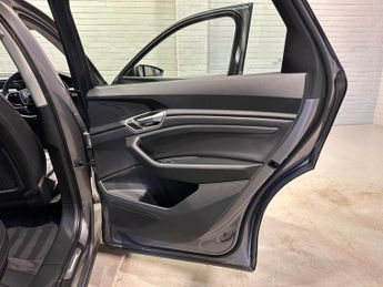 AUDI E-TRON 50 Technik SUV 5dr Electric Auto quattro 71.2kWh (11kW Charger) 
