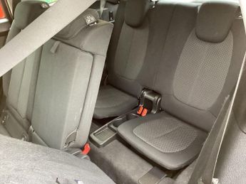 BMW 2 Series GRAN TOURER 2.0 218d SE MPV 5dr Diesel Manual Euro 6 (s/s) (150 ps)