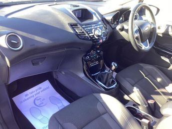 FORD FIESTA 1.5 TDCi ECOnetic Titanium Hatchback 5dr Diesel Manual Euro 6 (s