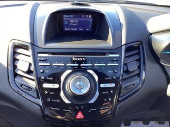 FORD FIESTA 1.5 TDCi ECOnetic Titanium Hatchback 5dr Diesel Manual Euro 6 (s