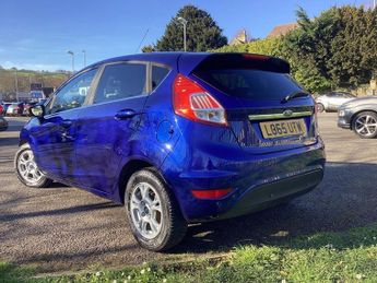 FORD FIESTA 1.5 TDCi ECOnetic Titanium Hatchback 5dr Diesel Manual Euro 6 (s