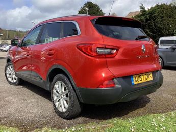 RENAULT KADJAR 1.2 TCe Dynamique Nav SUV 5dr Petrol Manual Euro 6 (s/s) (130 ps