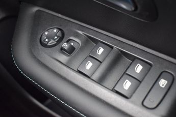 PEUGEOT 208 1.2 PureTech Allure Premium + Hatchback 5dr Petrol EAT Euro 6 (s