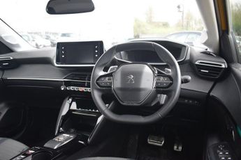 PEUGEOT 208 1.2 PureTech Allure Premium + Hatchback 5dr Petrol EAT Euro 6 (s