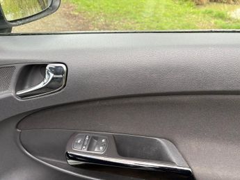 VAUXHALL CORSA 1.2 16V Energy Hatchback 3dr Petrol Manual Euro 5 (A/C) (85 ps)