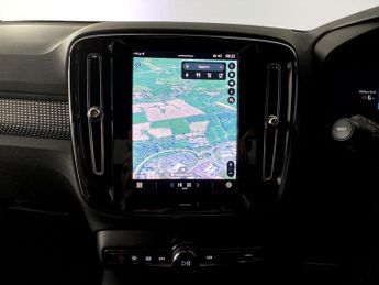 VOLVO XC40 Recharge Twin 78kWh SUV 5dr Electric Auto AWD (408 ps)