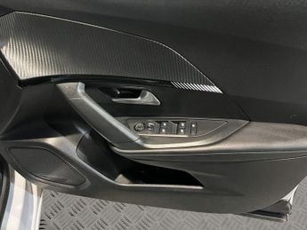 PEUGEOT 2008 1.2 PureTech Allure SUV 5dr Petrol EAT Euro 6 (s/s) (130 ps)