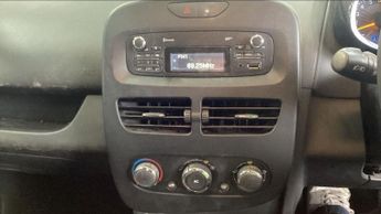 RENAULT CLIO 1.2 16V Expression + Hatchback 5dr Petrol Manual Euro 5 (75 ps)