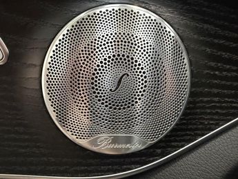 MERCEDES-BENZ C-CLASS 2.0 C200 AMG Line (Premium Plus) Saloon 4dr Petrol G-Tronic+ Eur