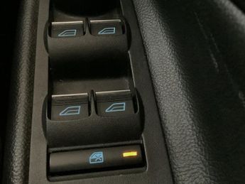 FORD KUGA 2.0 TDCi ST-Line X SUV 5dr Diesel Powershift AWD Euro 6 (s/s) (1