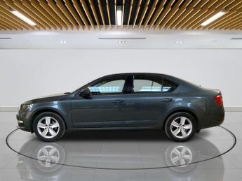 SKODA OCTAVIA 1.5 TSI ACT SE Technology Hatchback 5dr Petrol DSG Euro 6 (s/s) 