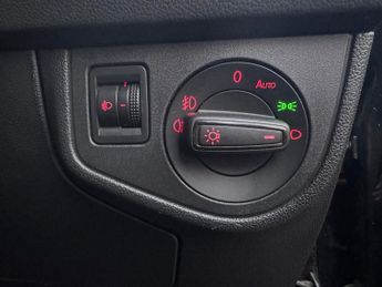 VOLKSWAGEN POLO 1.0 TSI Match Hatchback 5dr Petrol DSG Euro 6 (s/s) (95 ps)