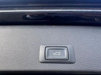 AUDI Q2 1.5 TFSI CoD 35 S line SUV 5dr Petrol S Tronic Euro 6 (s/s) (150