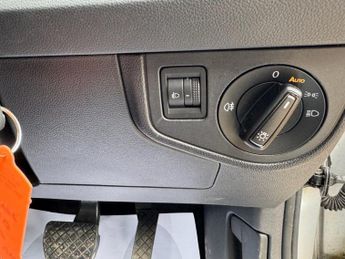 VOLKSWAGEN POLO 1.0 TSI SE Hatchback 5dr Petrol DSG Euro 6 (s/s) (95 ps)