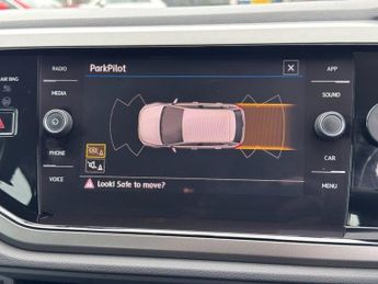 VOLKSWAGEN POLO 1.0 TSI SE Hatchback 5dr Petrol DSG Euro 6 (s/s) (95 ps)