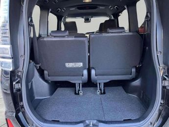 TOYOTA VOXY/NOAH 1.8 VVT-h Excel Business Edition 7 Seats CVT Euro 6 (s/s) 5dr