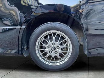 TOYOTA VOXY/NOAH 1.8 VVT-h Excel Business Edition 7 Seats CVT Euro 6 (s/s) 5dr