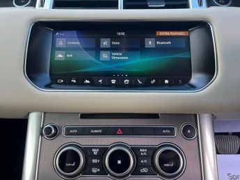 LAND ROVER RANGE ROVER SPORT 3.0 SD V6 HSE SUV 5dr Diesel Auto 4WD Euro 6 (s/s) (306 ps)